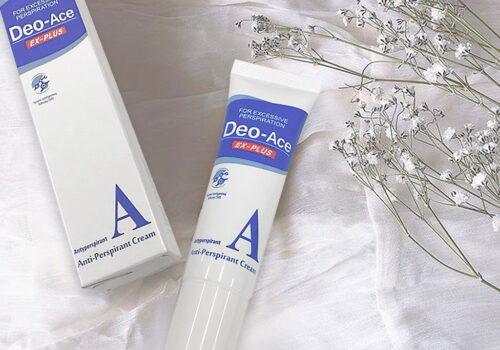 What is the correct way to use DeoAce medicated cream?